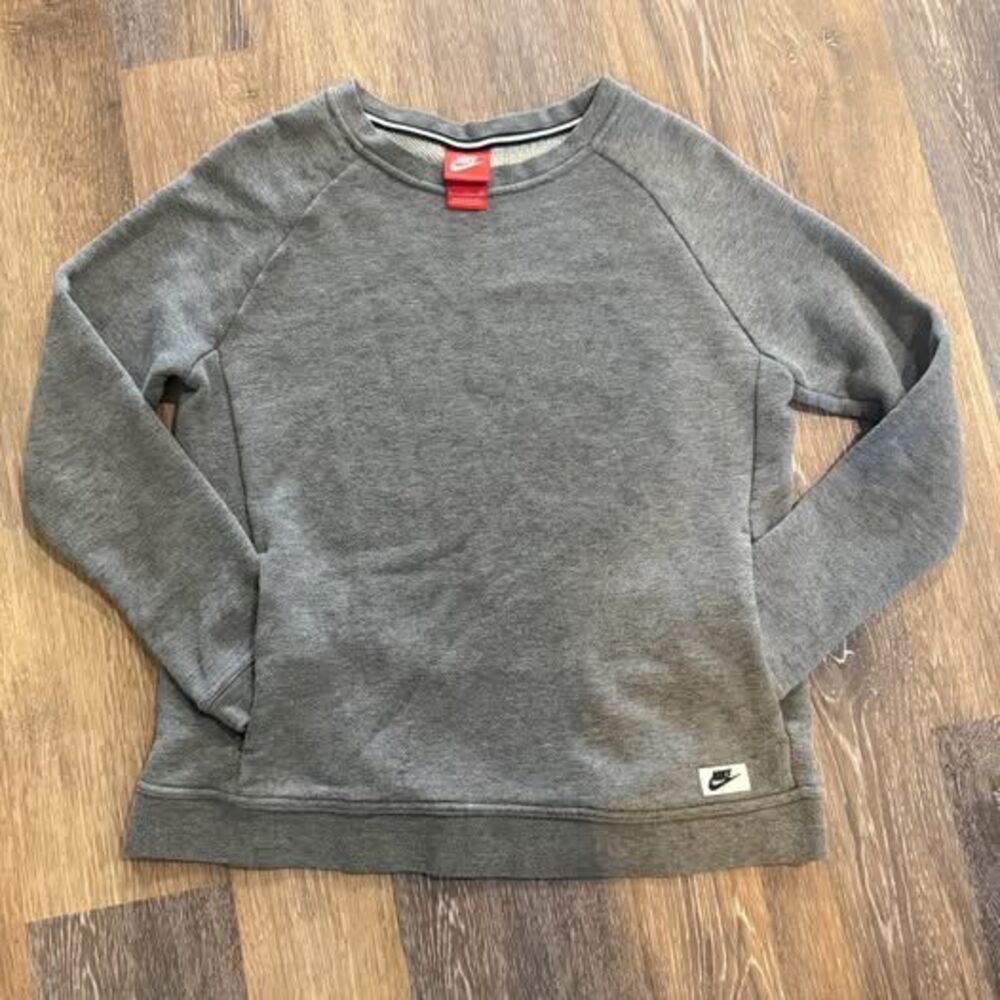 Nike small Crewneck Sweatshirt